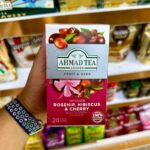 چای احمد Ahmad Tea با طعم گل رز، و گیلاس infusion rosehip, hibiscus & cherry پک 20 تایی