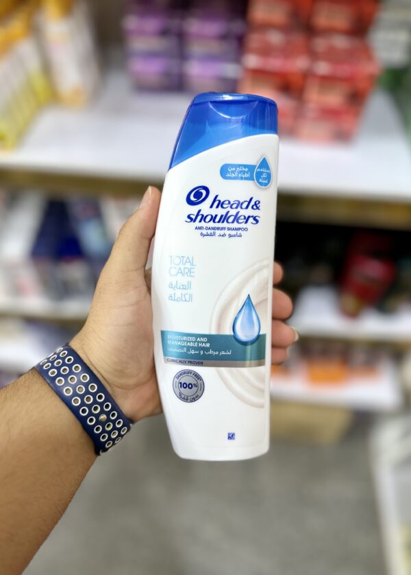 شامپو ضد شوره هد اند شولدرز(head&shoulders) مناسب موهای مرطوب
