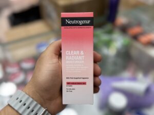 ژل لایه بردار نوتروژینا مدل CLEAR & RADIANT حجم 150 میل