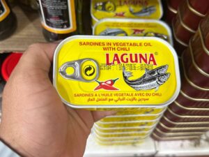 کنسرو ماهی ساردین لاگونا laguna مدل در روغن گیاهی با فلفل تند Vegetable Oil with Chili وزن 125 گرم