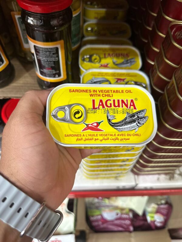کنسرو ماهی ساردین لاگونا laguna مدل در روغن گیاهی با فلفل تند Vegetable Oil with Chili وزن 125 گرم