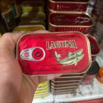 کنسرو ماهی ساردین لاگونا laguna مدل در روغن سبزیجات Vegetable oil وزن 125 گرم